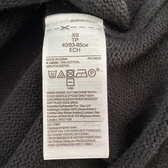 NWT!! Banana Republic Black Cotton Sweater - Picture 6 of 6